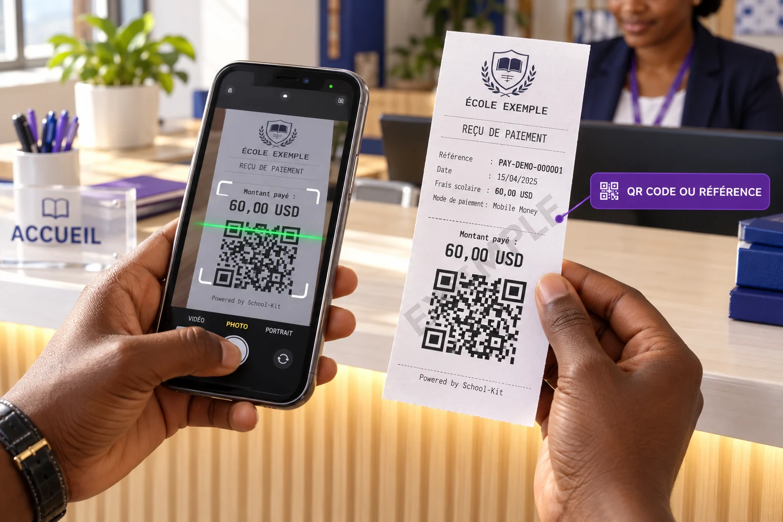 Exemple de reçu School-Kit avec référence et QR code, scanné à l’aide d’un téléphone